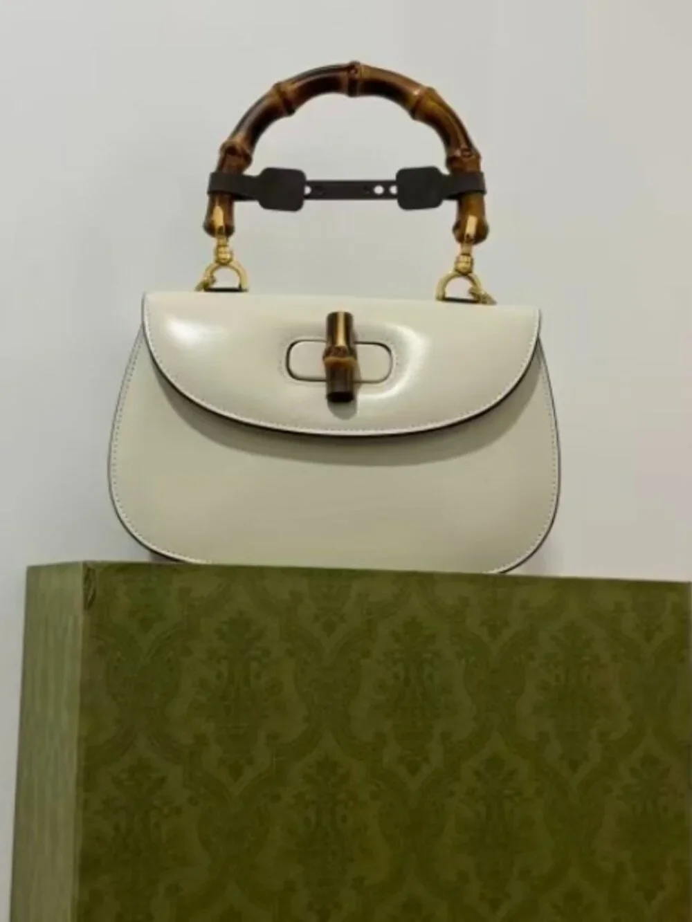 Gucci Bamboo 1947 medium bag - Picture 1 of 2